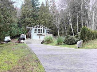 5565 Riley Rd, Sunshine Coast, BC V7Z 1B6
