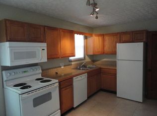 882 Copeland Rd, Columbus, OH 43212