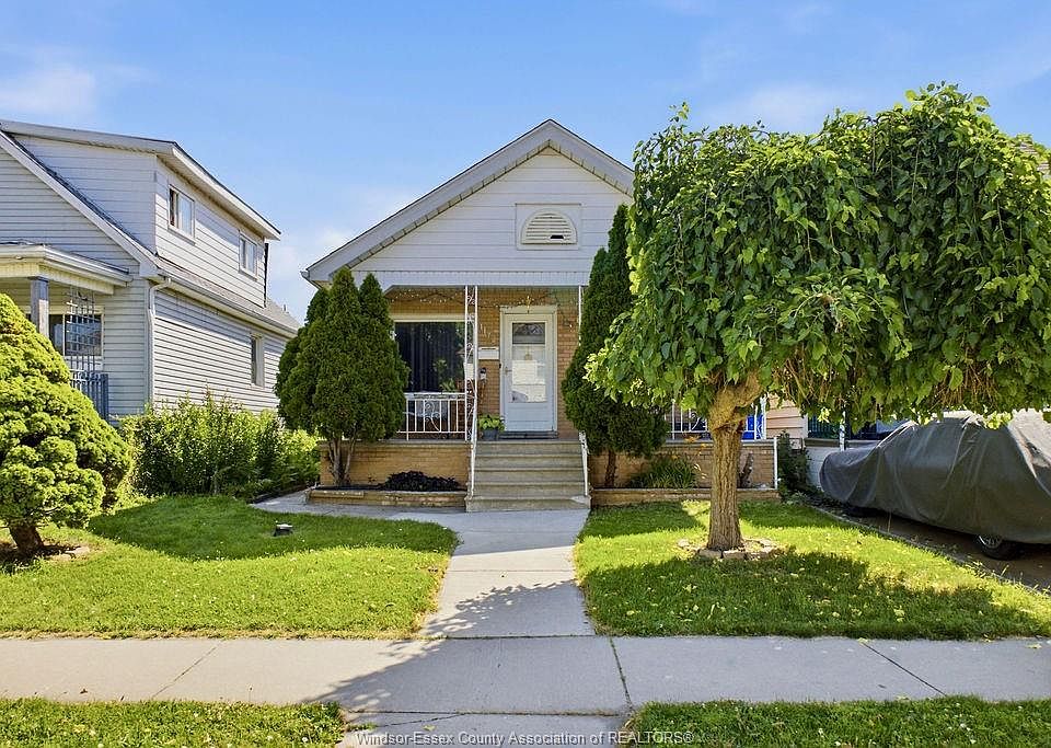 1st image of 1172 Marion Ave