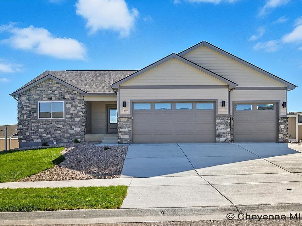 1st image of 2243 Pack Saddle Rd