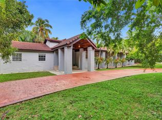 7511 SW 67th Ave, South Miami, FL 33143