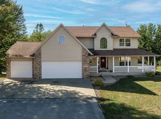 1411 Deer Woods Dr NE, Swisher, IA 52338