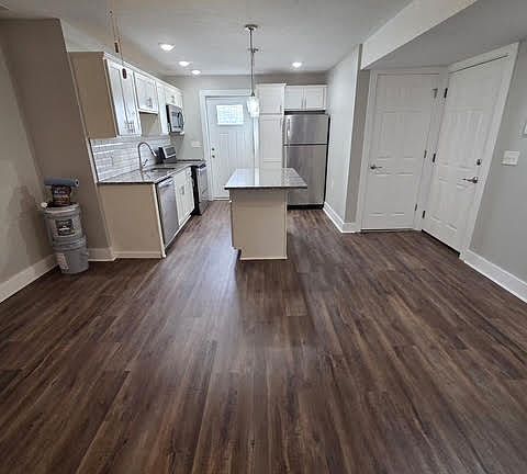 4th image of 315 N Elizabeth St #3
