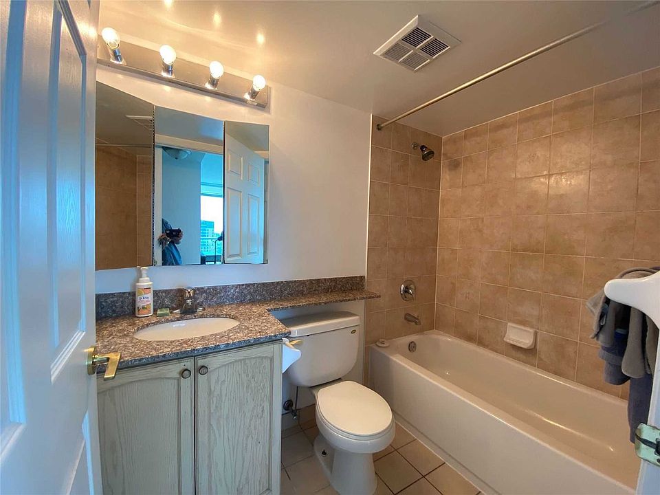 2nd image of 5500 Yonge St #1806