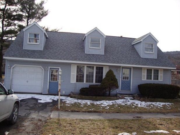 2nd image of 1297 Main St