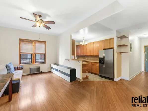 2913 Foster Avenue image 2 of 15