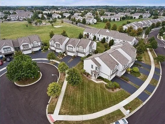 1120 Bromley Ct — Photo 22