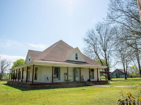 856 N 4243rd Rd, Hugo, OK 74743