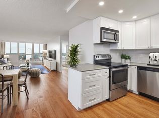 Bristol Court, Mississauga, ON L5N 3S1