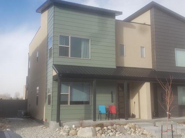 1138 Agate Ln