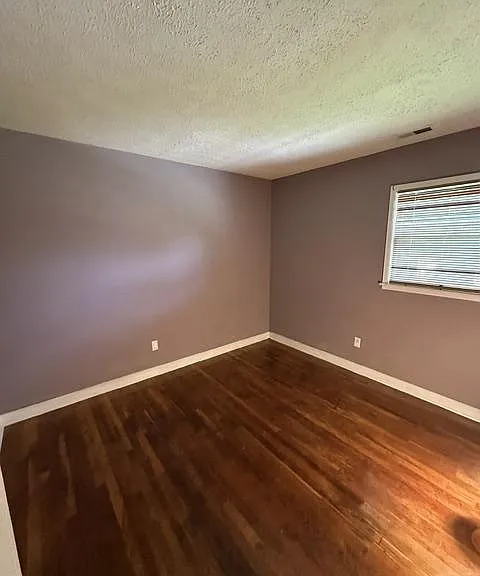6111 Chambers Way — Photo 8