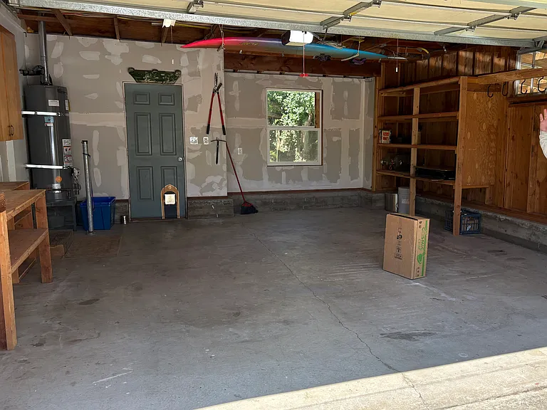 665 SE Vera Ave — Photo 33