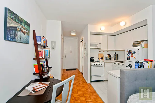 Rented by Halstead Real Estate | media 22