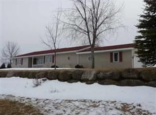 12927 W Glacier Dr, Evansville, WI 53536