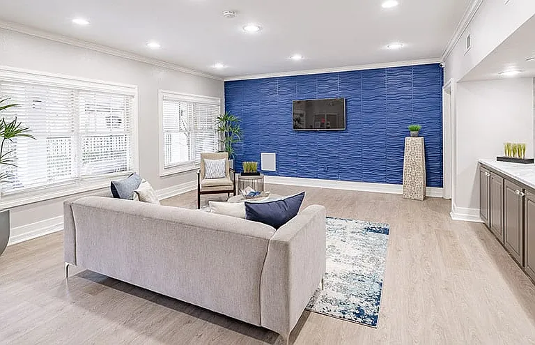 Bala Woods at Kingwood Apartments — Photo 11