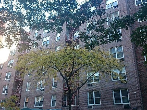 3rd image of 25 W 13th St #5BSS