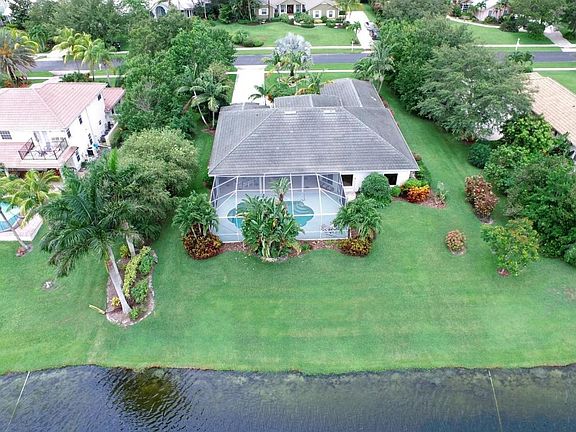 5th image of 5547 SW Coral Tree Ln