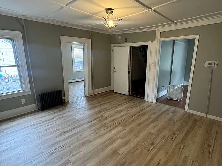 305 Jackson St #1 — Photo 11
