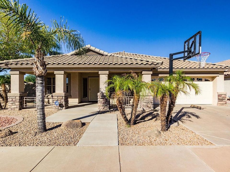1st image of 15348 W Doll Ln
