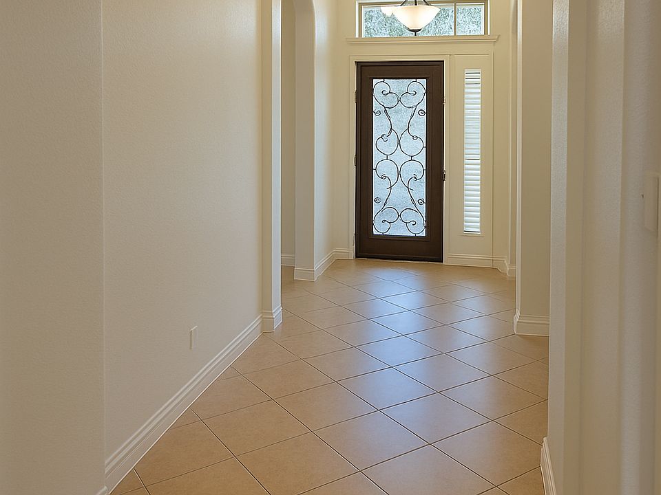 2nd image of 332 Atlanta Park Dr
