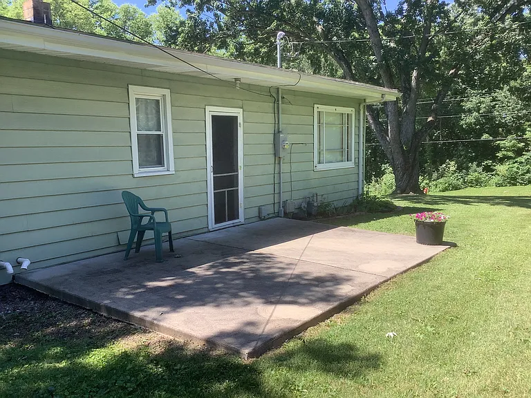 2580 Forest Crest Rd — Photo 14