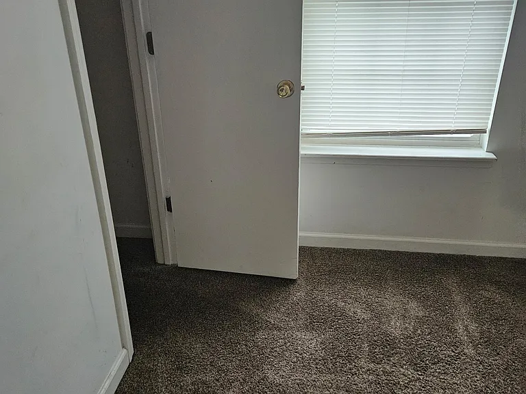 2302 Raleigh Ct #2 — Photo 24