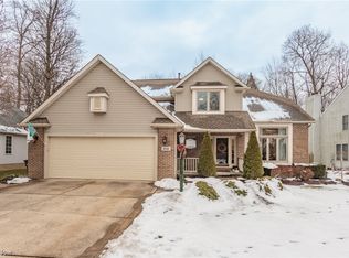 1141 New Market Trl, Brunswick, OH