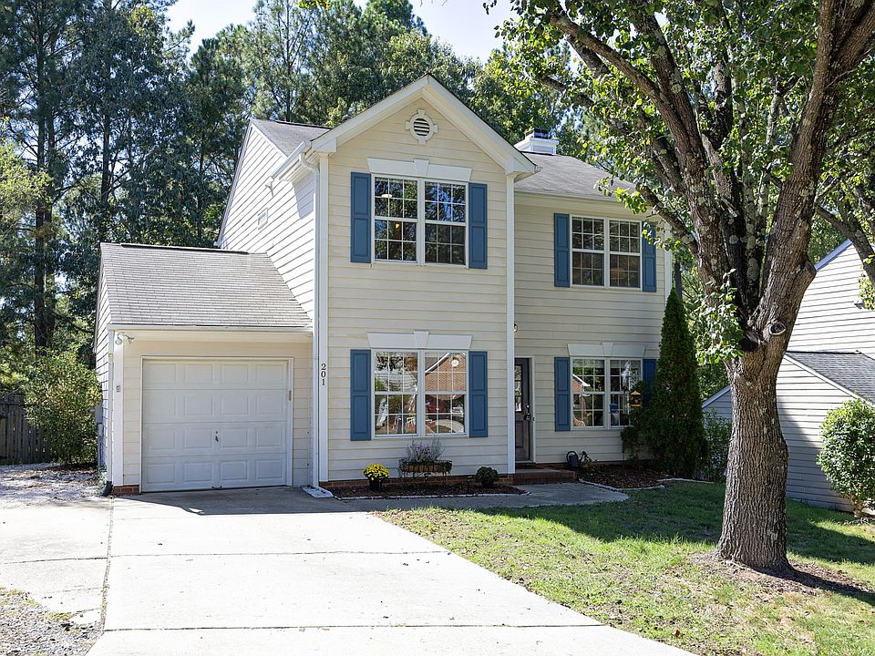 1st image of 201 Fallenwood Ave