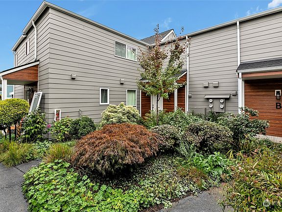 2nd image of 8406 26th Avenue SW #C