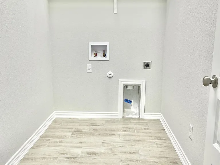 2929 Sage Ranch Dr — Photo 28
