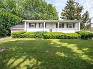 1156 Hatch Rd, Webster, NY 14580