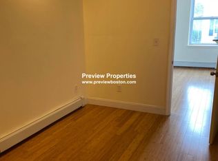 212 Maverick St #3G, Boston, MA 02128