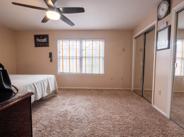 88 West 21st Street image 4 of 19