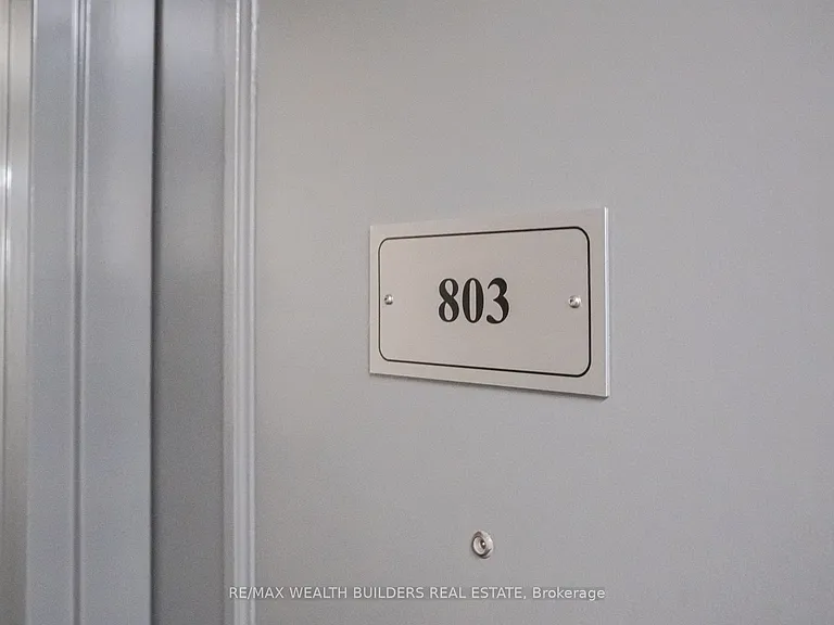 633 Bay St #803 — Photo 12