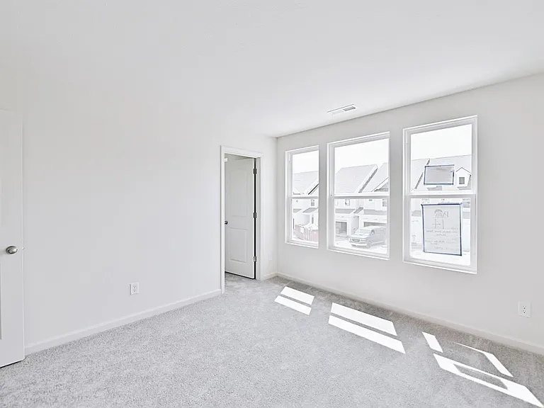 14246 Bay Willow Dr — Photo 29
