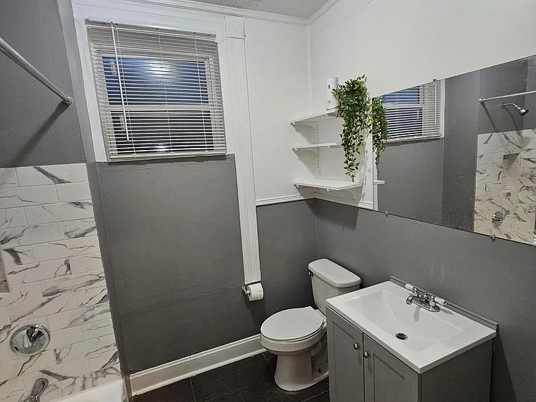 3179 River Rd #1 — Photo 8
