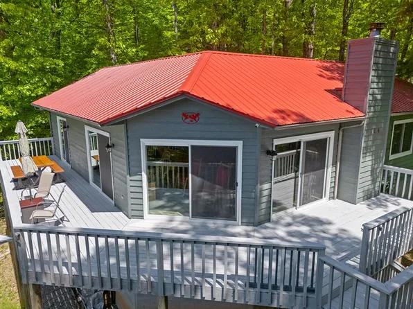 124 U Drive Rd, Murphy, NC 28906