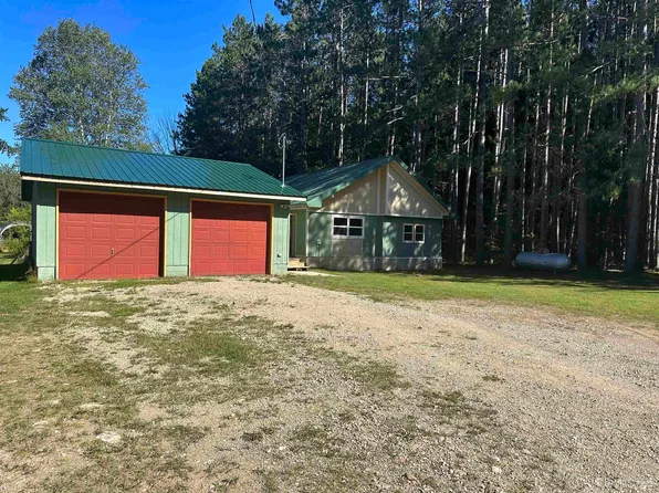 2848 N Et Rd, Trenary, MI 49891