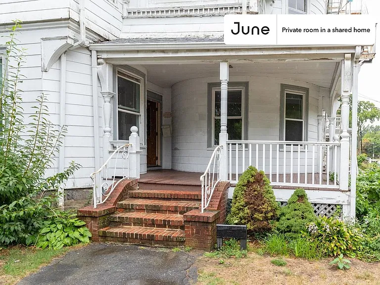 2 Sparhawk St #B — Photo 20
