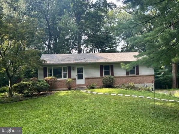 9 Farview Cir, Blandon, PA 19510