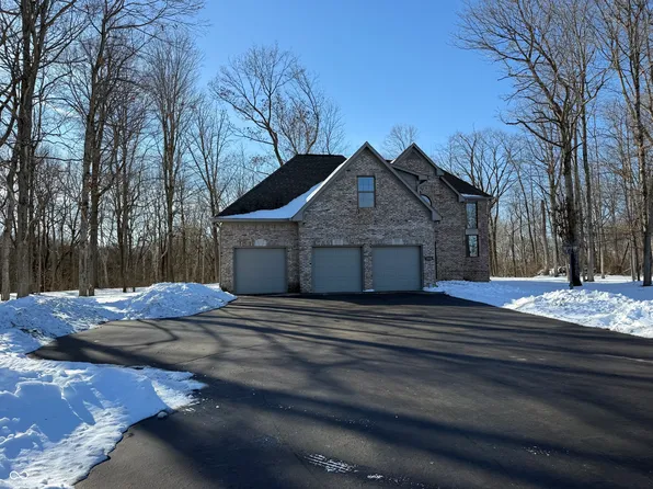 (undisclosed Address), Shelbyville, IN 46176