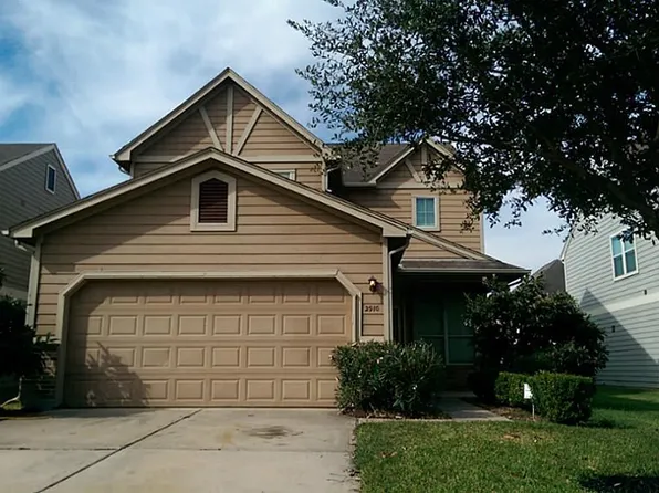2910 Feather Green Trl, Fresno, TX 77545