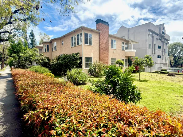 1700 Don Carlos Ave #A, Glendale, CA 91208