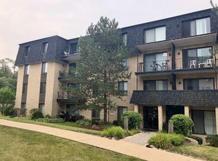10723 5th Ave Cut Off APT 211, Countryside, IL 60525