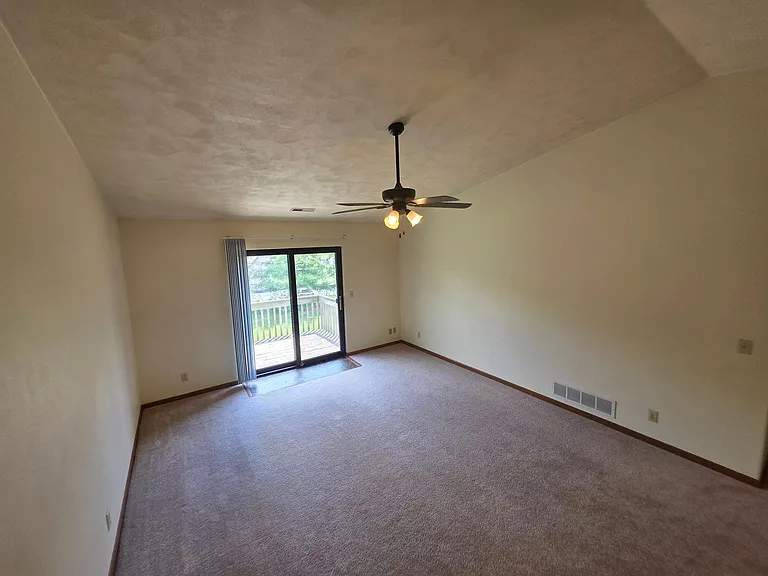 6297 Garrett Ln — Photo 12