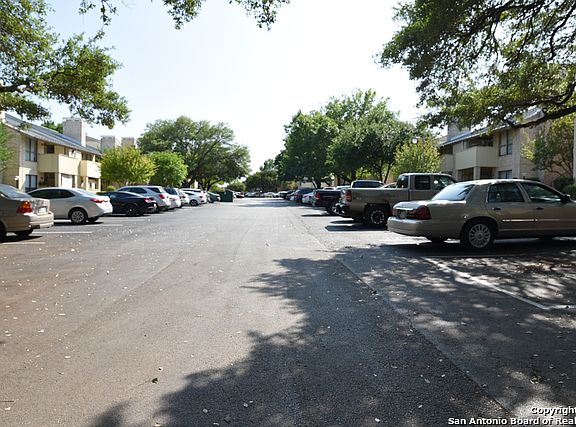 4th image of 11843 Braesview APT 1501