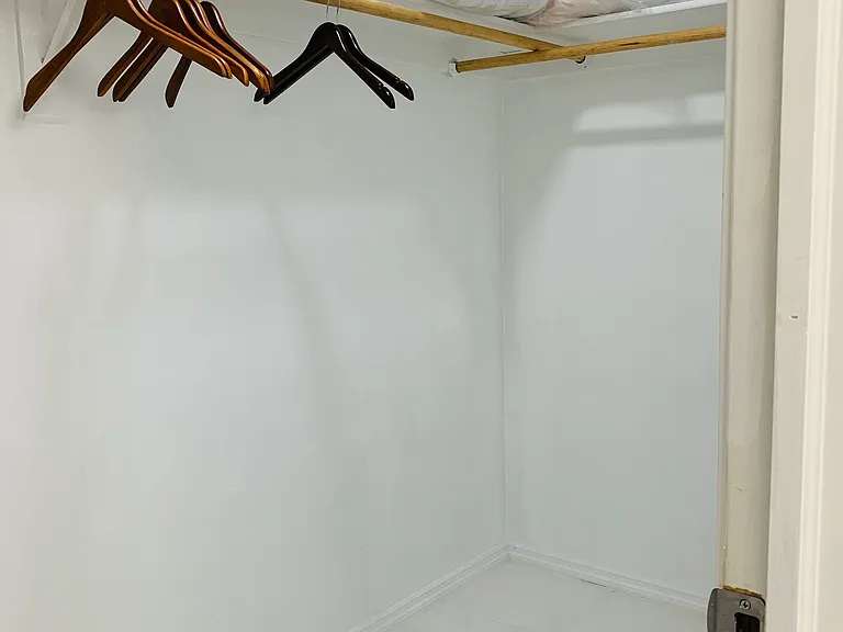 1087 W Baffin Dr — Photo 32