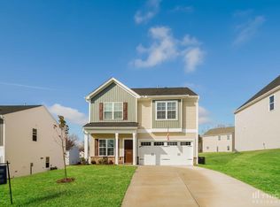 3725 Streamside Dr, Thomasville, NC 27360