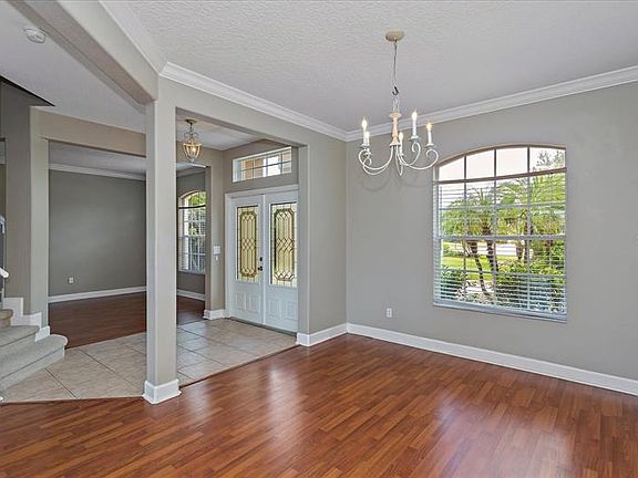 5th image of 2120 Turkey Oak Ct