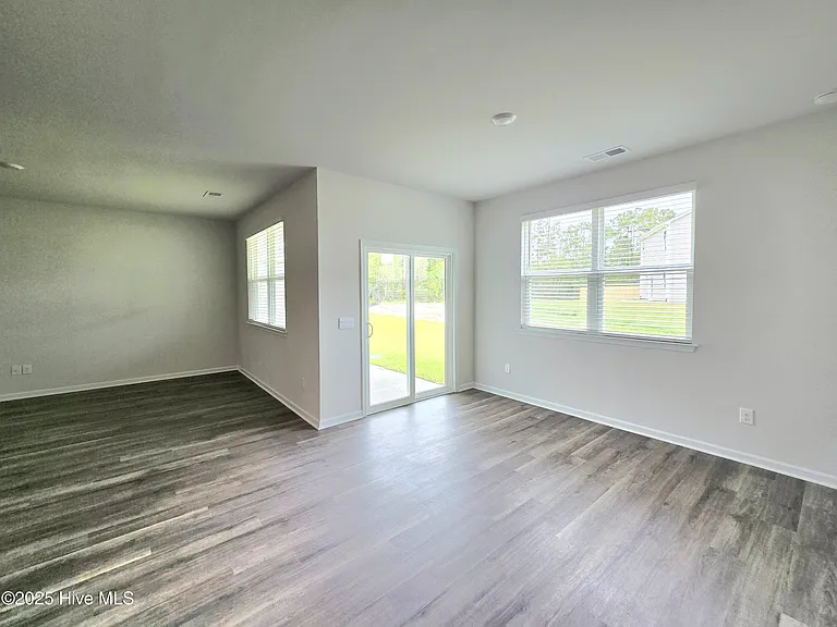 4277 Bright Blossom Way SE — Photo 9